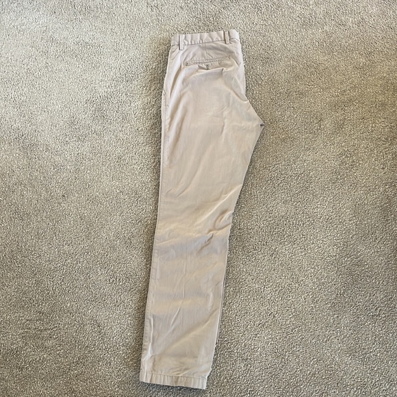 Lately used banana Republic size 31 waste pants. Tapered fit. - Picture 3 of 3
